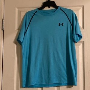 Under armor loose t-shirt. Size medium